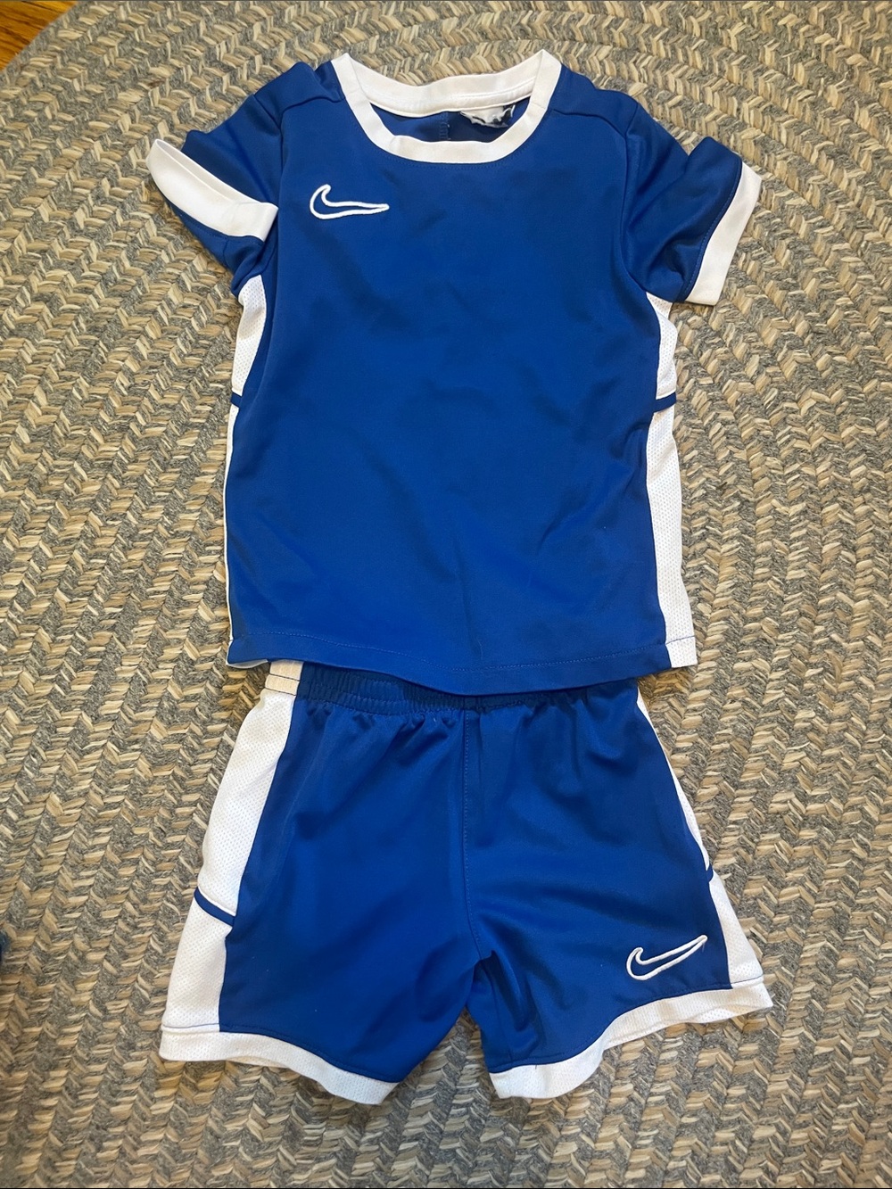 Nike Blue and White Kids set - size small